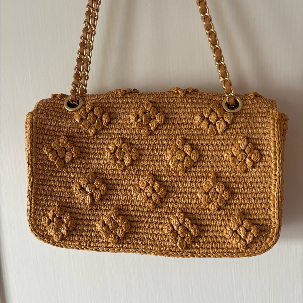 Elegant Tan Woven Shoulder Bag
